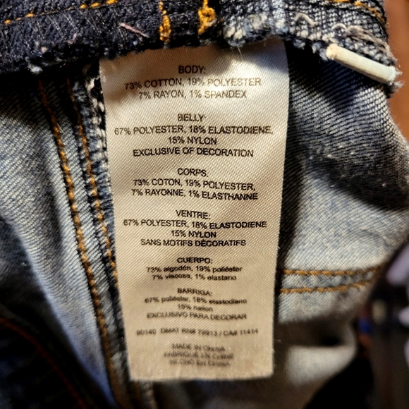 Indigo Blue Distressed Maturnity Jeans, Size Medium (16W) - Picture 12 of 12